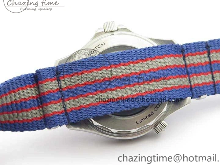 0213 FashionForward Seamaster 300M 007 SS URF 1:1 Best Edition White Dial Ceramic Bezel On Nylon Strap A2507(Free SS Bracelet) 8118